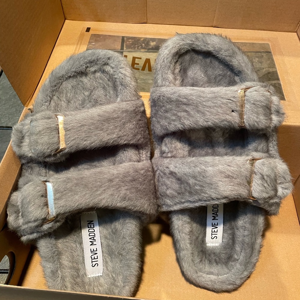 NWT NIB Steve Madden Women’s Size 6